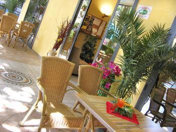 Hotel Busignani 3*